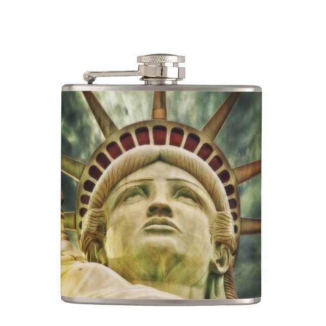 Lady Liberty, Freiheitsstatue Flachmann (Vorderseite)