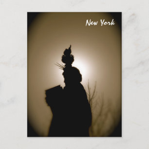 Lady Liberty in all ihrer Pracht Postkarte