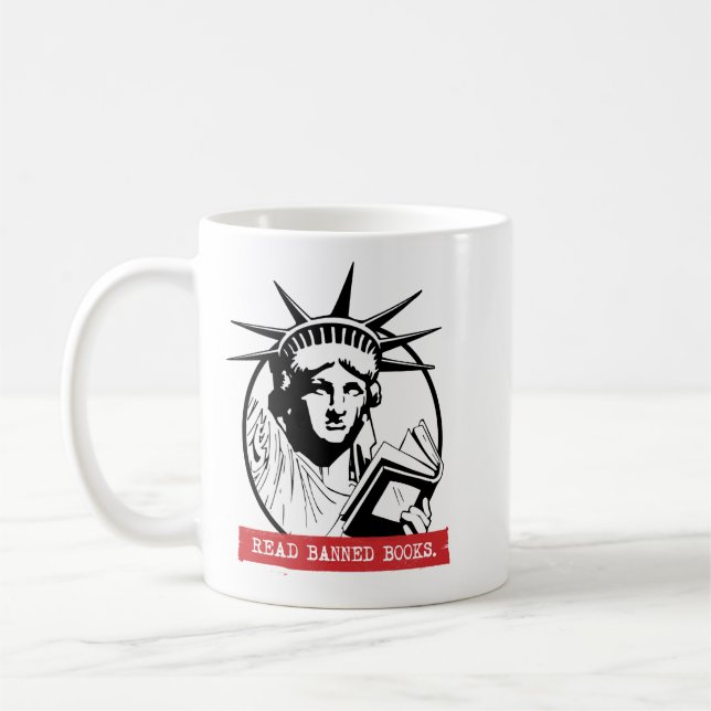 Lady Liberty liest verbotene Bücher Kaffeetasse (Links)