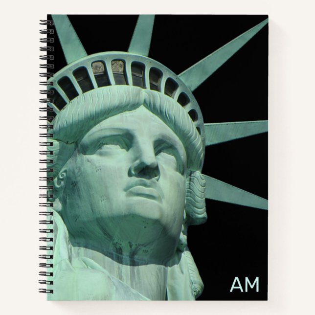 Lady Liberty und Monogram auf Black Notizbuch (Vorderseite)