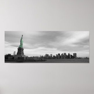 Lady Liberty und NY skyline Poster