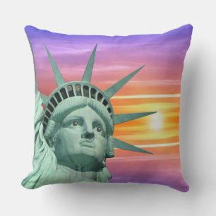 Lady Liberty und Sonnenaufgang Kissen