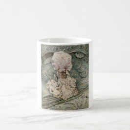 Lady Mouse in einer Mob Cap (von Beatrix Potter) Kaffeetasse