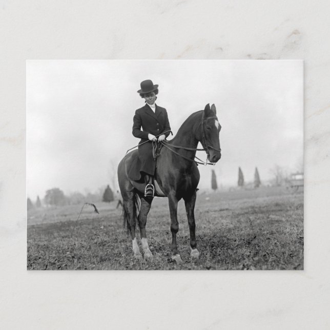 Lady on Horseback, 1912 Postkarte (Vorderseite)