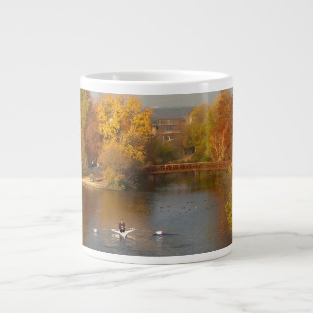 Ladybird Lake Fall Rower - Downtown Austin Texas Jumbo-Tasse (Vorderseite)