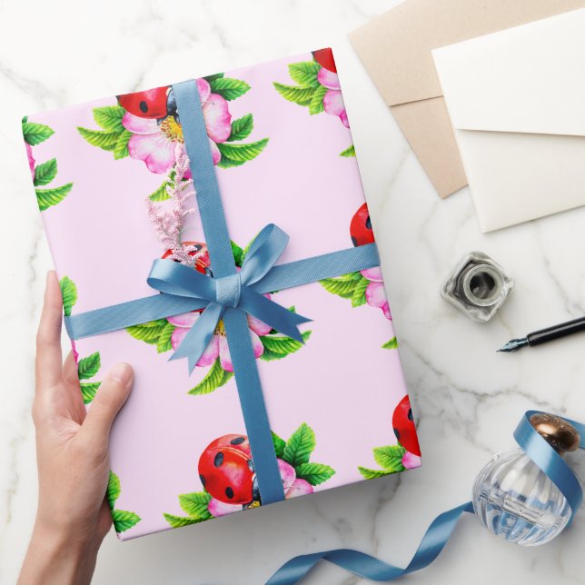 Ladybug Floral Pink Wrapping Paper Geschenkpapier (Schenken)