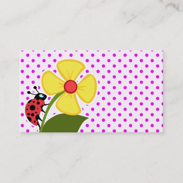 Ladybug und Blume über Fuchsia Polka Dots Visitenkarte (Vorderseite)