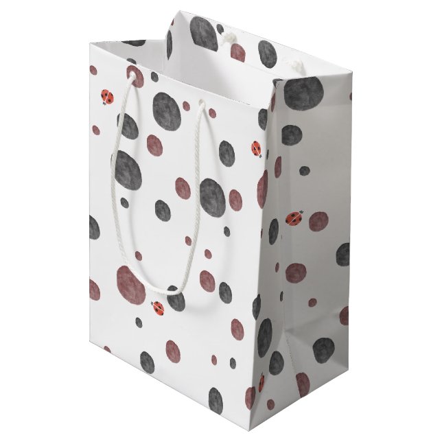 Ladybug Watercolor Dots Mittlere Geschenktüte (Vorderseite Schrägansicht)