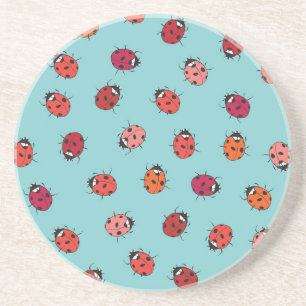 Ladybugs, blauer Hintergrund, bezauberndes, nahtlo Getränkeuntersetzer