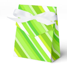 Lagen, feine Streifen - kalk grün und weiß