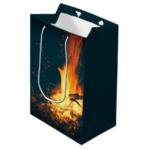 Lagerfeuer Feuer Campfire Mittlere Geschenktüte