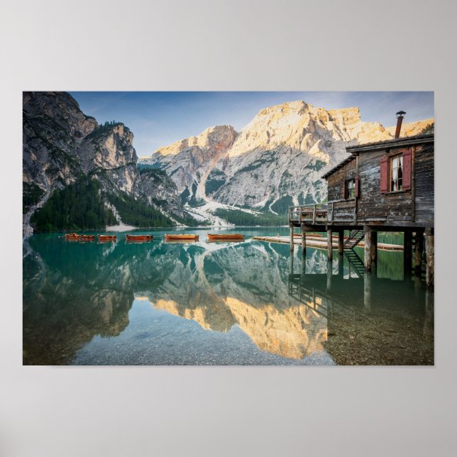 Lago di Braies in den Dolomiten in Italien Poster (Vorne)