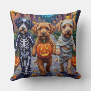 Lagotto Romagnolo Trick-or-Treating Halloween Kissen