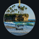 Laguna Beach 2 Seite Keramik Ornament<br><div class="desc">Einer der beliebtesten Strände Südkaliforniens ist Laguna Beach im Orange Landkreis. Diese kleine Bucht liegt etwas nördlich von Main Beach Laguna,  die Crescent Bay genannt wird. Hier sehen Sie Twin Points am Tag und Two Rock Point am Abend.</div>