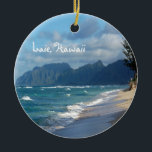 Laie Beach, Hawaii Keramik Ornament<br><div class="desc">Laie,  Hawaii Verzierung Eine großartige Art,  eine wunderbare Erinnerung an einen Besuch eines schönen Strandes in Laie,  an der Nordküste von Hawaii retten. Von celeste@khoncepts.com</div>