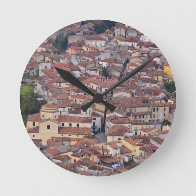 Laino Borgo von oben Runde Wanduhr (Vorderseite)