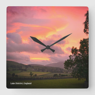 Lake District England Sunset Quadratische Wanduhr