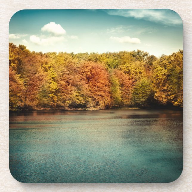 Lake Forest Trees Water Monogram Drink Untersetzer (Vorderseite)