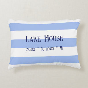 Lake House Familienname Blue Stripes Dekokissen