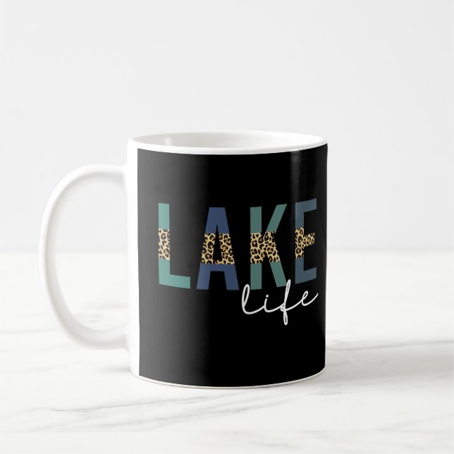 Lake Life Cheetah Print Typografy Kaffeetasse (Links)