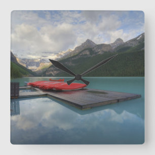 Lake Louise & Canoes, Alberta Kanada Quadratische Wanduhr