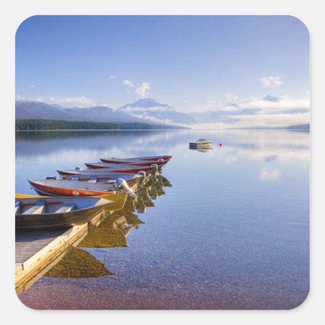 Lake McDonald, Glacier National Park, Montana, Quadratischer Aufkleber (Vorderseite)