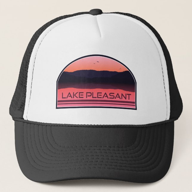 Lake Pleasant Arizona Red Sunrise Truckerkappe (Vorderseite)