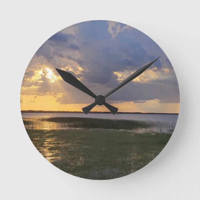 LAKE STUNNER RUNDE WANDUHR (Vorderseite)