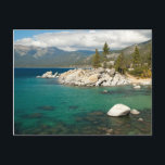 Lake Tahoe Landschaft Postkarte<br><div class="desc">Pristine,  smaragdgrüne Gewässer des Tahoe-Sees</div>