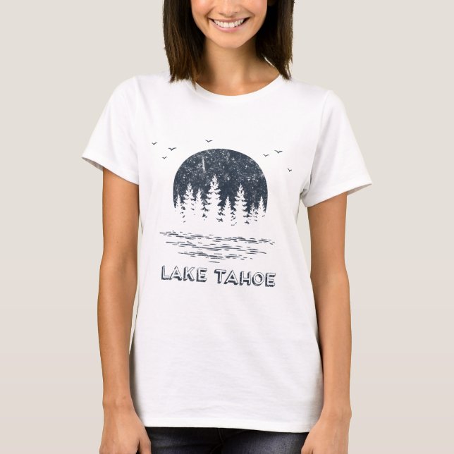 Lake Tahoe Trees Moon Familienurlaub Outdoorsy Na T-Shirt (Vorderseite)