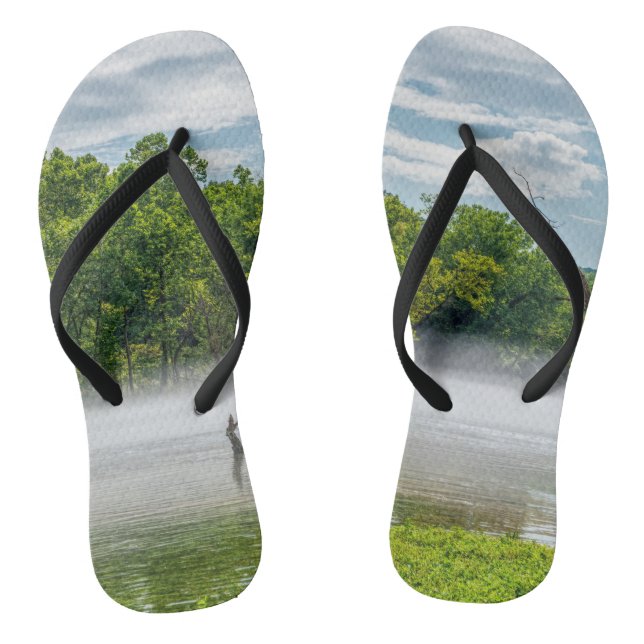 Lake Taneycomo Summer Fog Flip Flops (Fußbett)