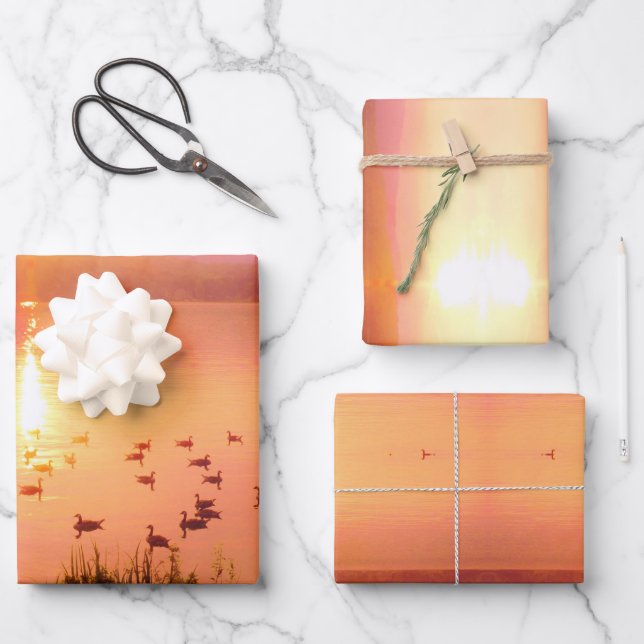 Lakeshore Sunset Sunrise Lake Arrowhead Geschenkpapier Set (Vorderseite)