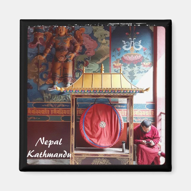 Lama, Gong & Phone - Kathmandu, Nepal Magnet (Vorne)