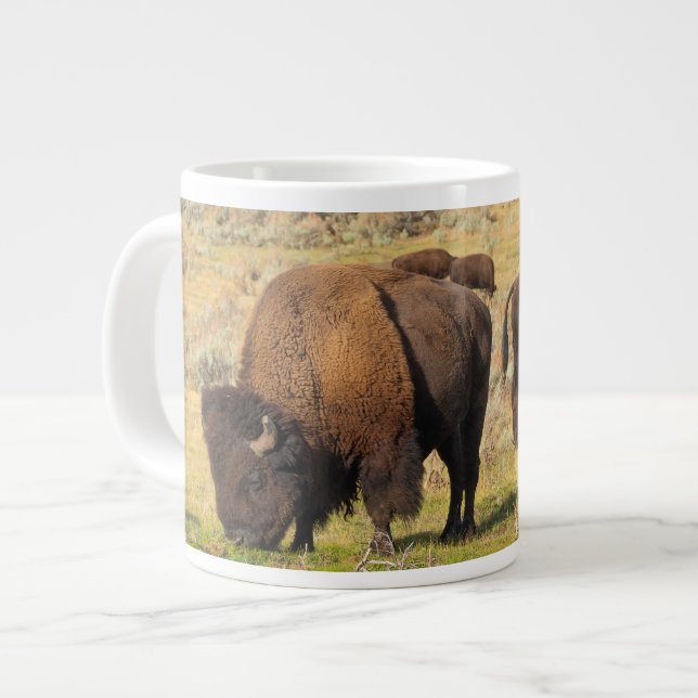 Lamar Valley Bison Yellowstone Nationalpark Jumbo-Tasse (Vorderseite Links)