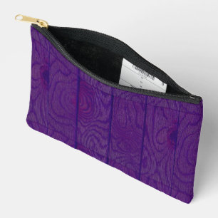 Laminatboden in violetter Holzmaserung Zubehörtasche