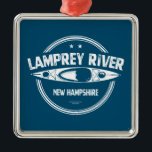 Lamprey River New Hampshire Kayaking Ornament Aus Metall<br><div class="desc">Der Lamprey River beginnt in den Saddleback Mountains in Northwood,  New Hampshire und mündet in die Great Bay. Dieser spezielle Fluss ist reich an Süßwassermuscheln und hat die größte Menge an anadrommen Fischen im Great Bay Watershed.</div>