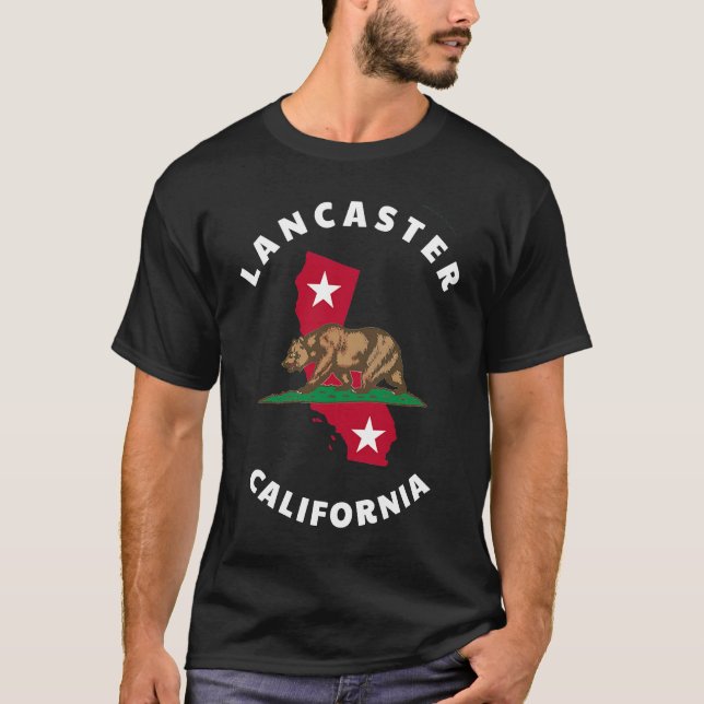 Lancaster California CA Flag and Bear Badge Souven T-Shirt (Vorderseite)