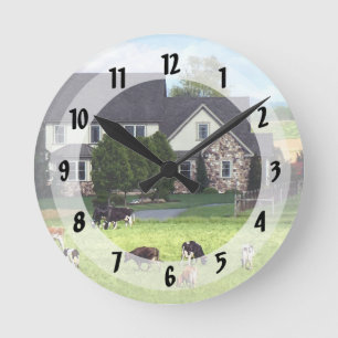 Lancaster PA - Familienbetrieb mit Kühen in Weide Runde Wanduhr