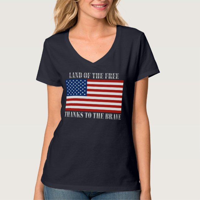 Land der freien dank die tapfere US-Flagge T-Shirt (Vorderseite)