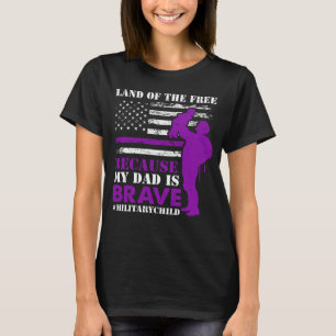 Land der Freien Mein Daddy ist tapfer Lila hoch Mi T-Shirt