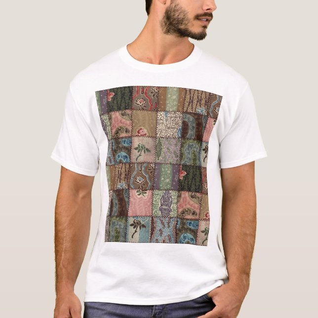 Land Patchwork Steppdecke, 3D Textur. T-Shirt (Vorderseite)