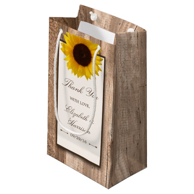 Land Rustikale Sonnenblumen & Braun-Holz Hochzeit Kleine Geschenktüte (Vorderseite Schrägansicht)