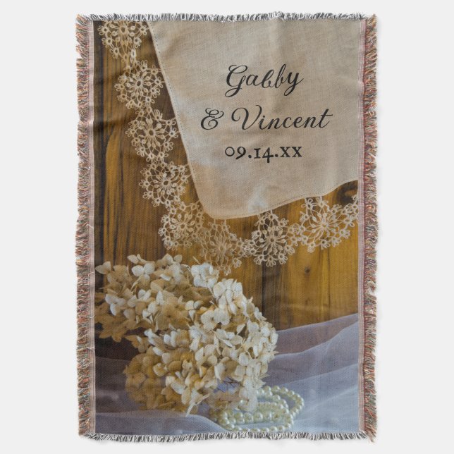 Land Spitzen und Blume Stall Wedding Keepake Decke (Vorderseite Vertikal)