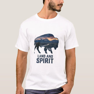 Land und Geist Büffel Silhouette T-Shirt