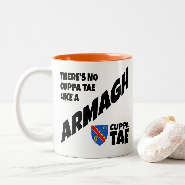 Landkreis Armagh Irland Zwei-Tone-Kaffee-Tasse Zweifarbige Tasse (Mit Donut)