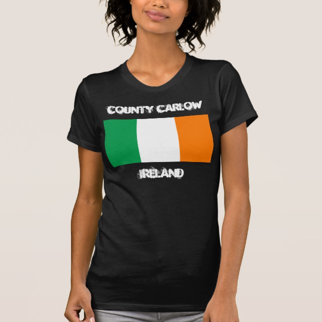 Landkreis Carlow, Irland mit irischer Flagge T-Shirt (Vorderseite)