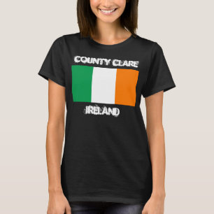 Landkreis Clare, Irland mit irischer Flagge T-Shirt