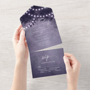 Ländliche Lichterkette mit violetten Baumgirlanden All In One Einladung