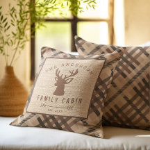 Ländlicher Ferienhausname im Wald