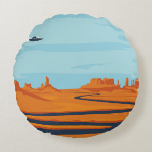 Landschaft mit verlassenen Tälern, Bergen, dunklem Rundes Kissen